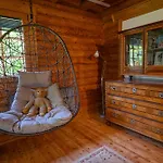 Josef - Idyllisches Blockhaus, Barrierefrei, Zwischen Den Seen