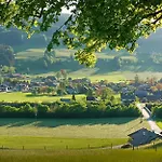 Josef - Idyllisches Blockhaus, Barrierefrei, Zwischen Den Seen Ferienhaus