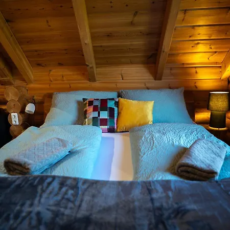 Josef - Idyllisches Blockhaus, Barrierefrei, Zwischen Den Seen Oberwang