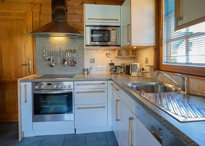 Prázdninový dům Josef - Idyllisches Blockhaus, Barrierefrei, Zwischen Den Seen *