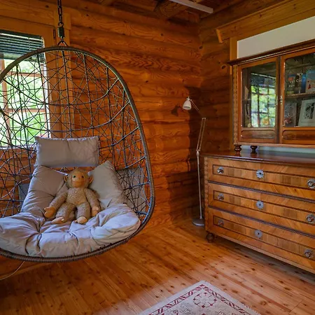 Josef - Idyllisches Blockhaus, Barrierefrei, Zwischen Den Seen