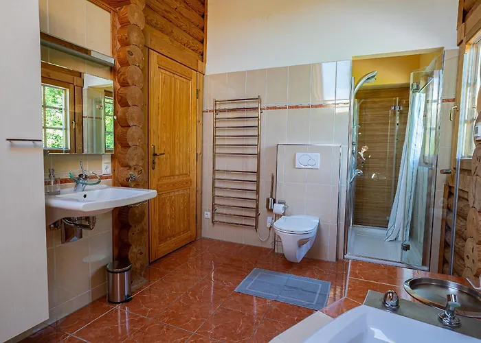 Josef - Idyllisches Blockhaus, Barrierefrei, Zwischen Den Seen Oberwang