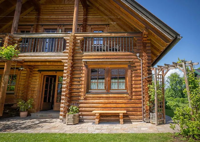 Josef - Idyllisches Blockhaus, Barrierefrei, Zwischen Den Seen Feriehus Oberwang